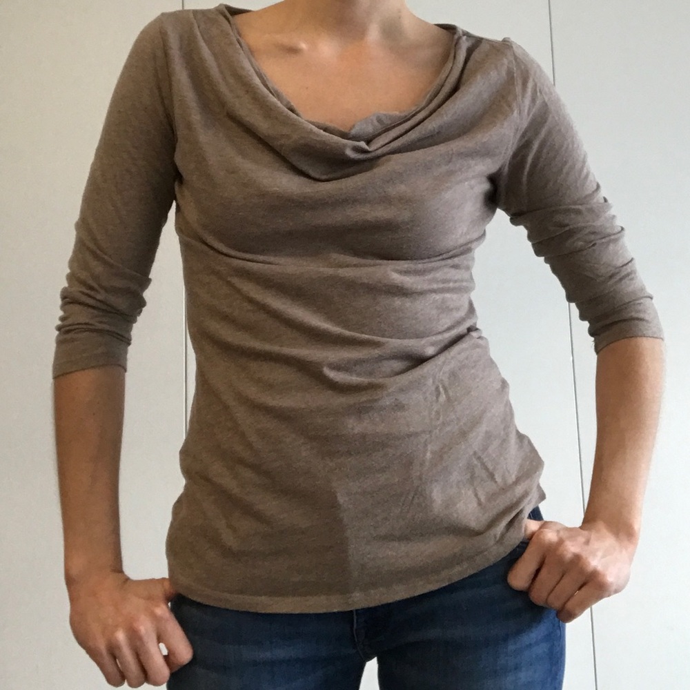 >Moving Sale< Cowl-Neck 3/4 Sleeve Top